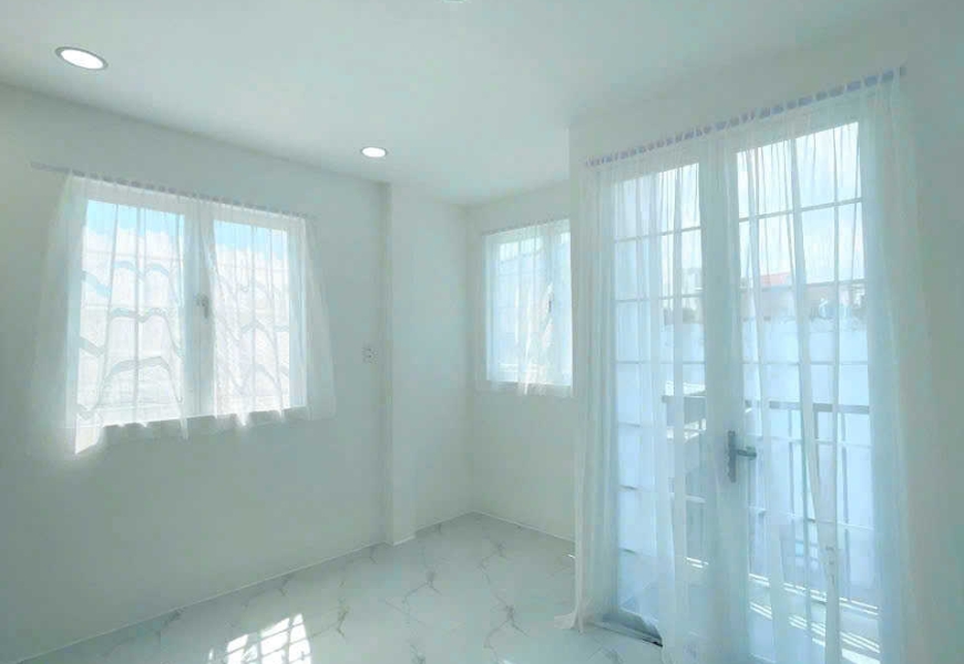 Bán nhà hẻm đường huỳnh tấn phát, p.tân thuận tây, Q7