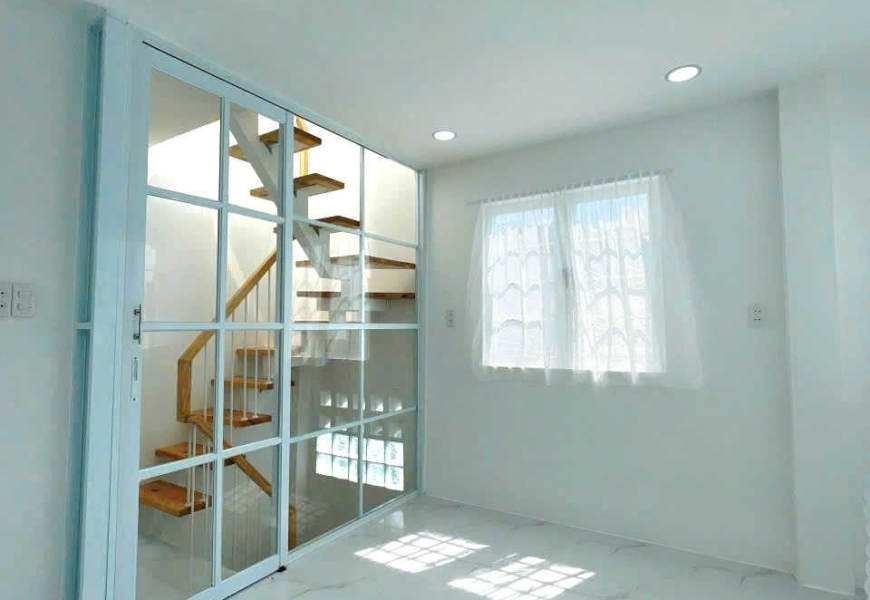 Bán nhà hẻm đường huỳnh tấn phát, p.tân thuận tây, Q7