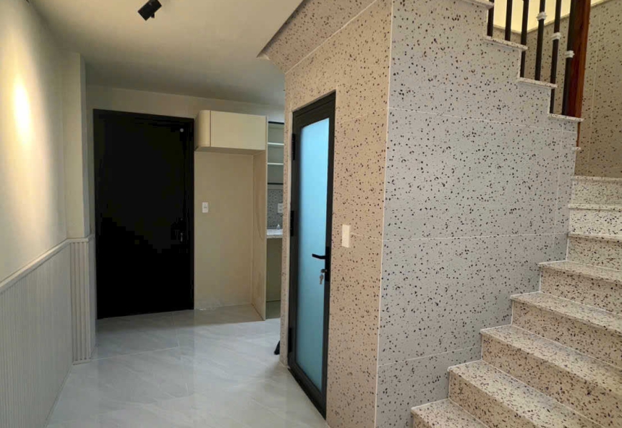 0914020039 EM DUNG Hẻm 391/89/1 Đường Huỳnh Tấn Phát Q.7 ( nay là Phường Tân Thuận TP. Hồ Chí Minh )