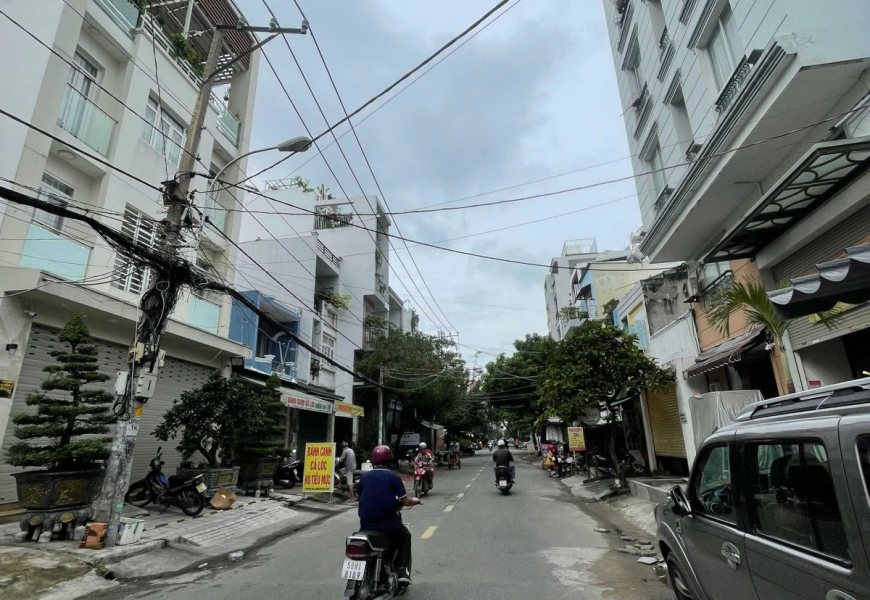 BÁN NHÀ MẶT TIỀN KINH DOANH ĐƯỜNG PHAN HUY THỰC, P.TÂN KIỂNG, Q7