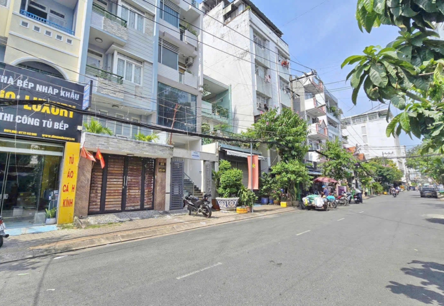 Bán nhà 3 TẦNG ĐS P. TÂN QUY Q7 