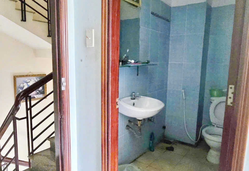 Bán nhà 3 TẦNG ĐS P. TÂN QUY Q7 