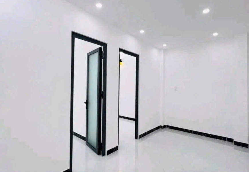 NHÀ MỚI 100% HẺM GẦN KDC HIMLAM Q7