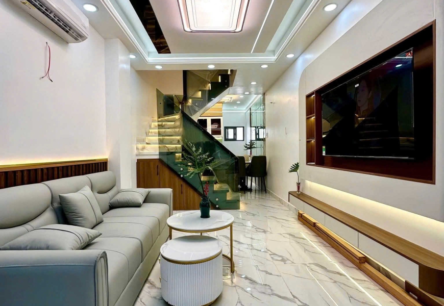 Hẻm 167 Huỳnh Tấn Phát, phường Tân Thuận Đông, Quận 7 đi quận 1 chỉ 5 phút