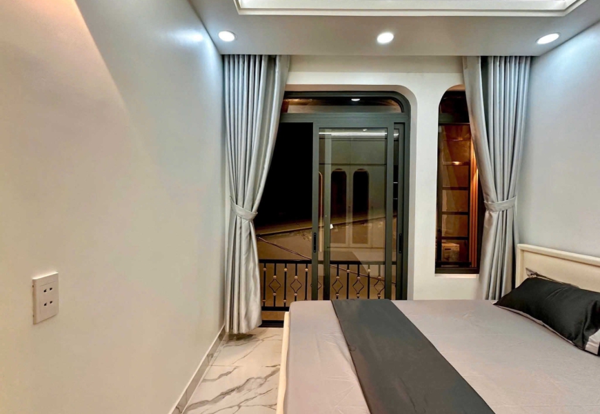 Hẻm 167 Huỳnh Tấn Phát, phường Tân Thuận Đông, Quận 7 đi quận 1 chỉ 5 phút