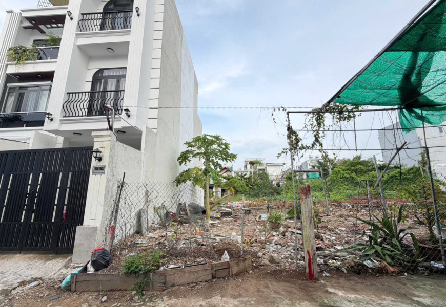 Hot Hot tại nhà bè còn lại lô đất siêu vip  Vị trí mặt tiền hẻm 1806/109 ( hẻm bà cả )Huỳnh tấn phát nhà bè