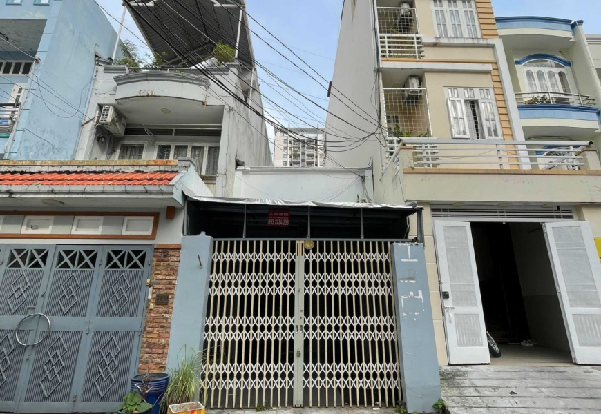 Bán nhà cấp 4 hẻm 12m đường Nguyễn Thị Thập Q7 Gần BigC Q7