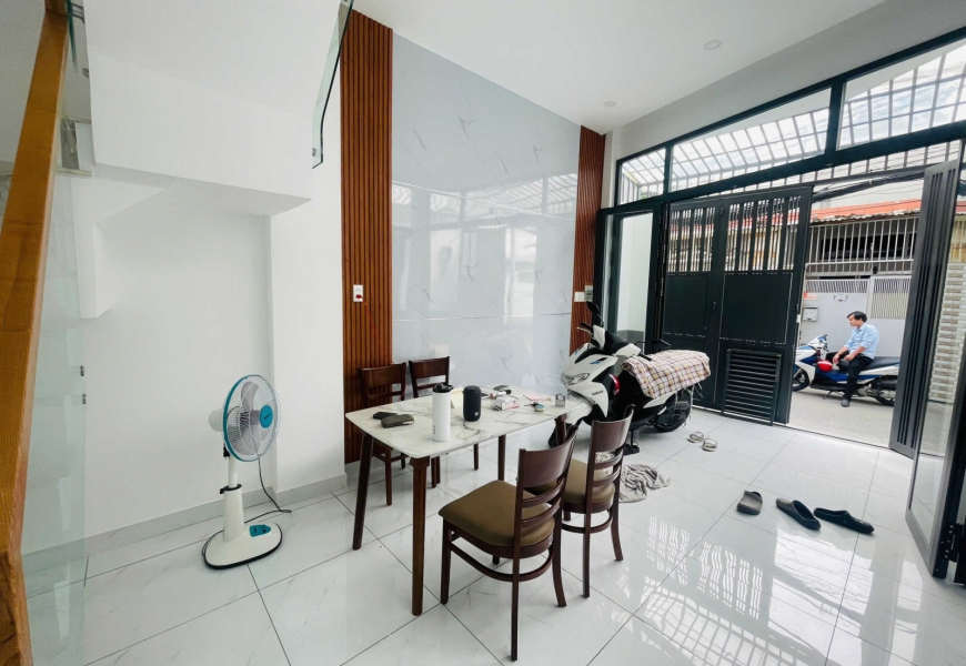 Bán Nhà 2 Mặt Tiền Hẻm Xe Hơi 793 Trần Xuân Soạn Khu Kiều Đàm P.Tân Hưng Quận 7