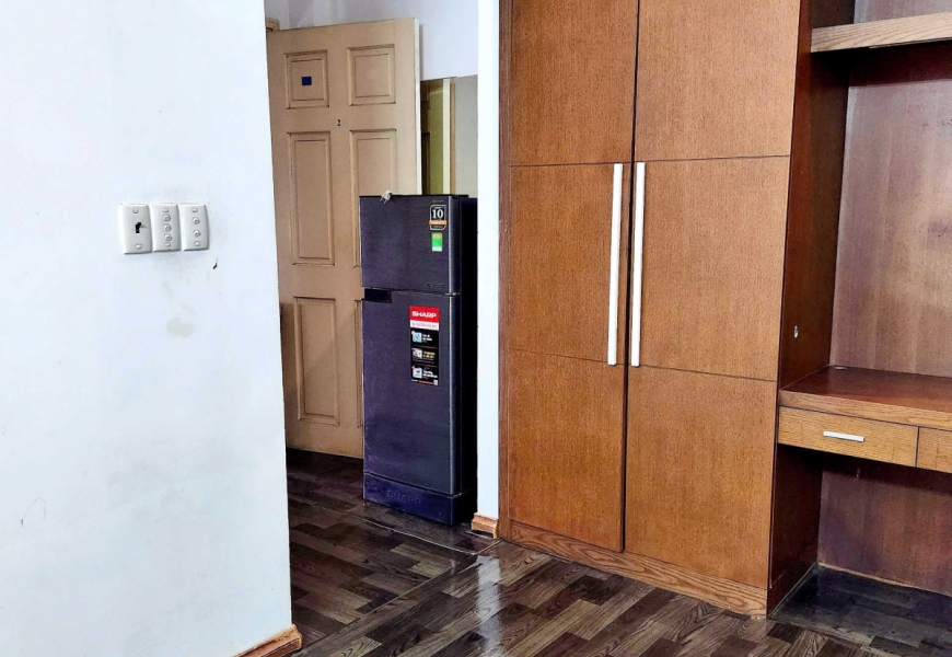 Cho thuê mặt bằng tầng trệt MT đường D4,Kdc him lam, HCM