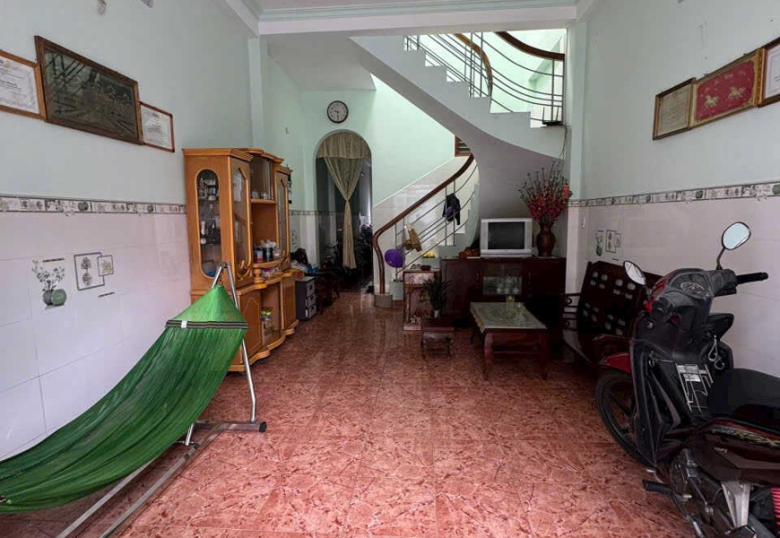 Sản phẩm mới HOT Nhà MT đường số 37 p.Tân quy cũ vị trí đẹp