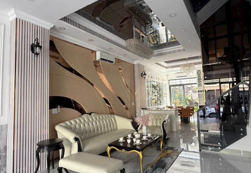 Bán nhà đường D 6 khu tái định cư Phú mỹ,liền kề Phú mỹ hưng