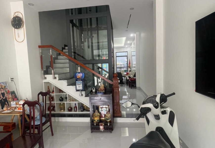 Bán nhà 66 đường Võ Thị Đặng ( Đường số 32 cũ) Tân Quy Đông