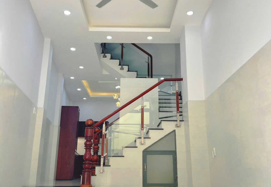 0914020039 em dung BÁN NHÀ ĐẸP 4 TẦNG – HẺM 119 TÂN MỸ – XE HƠI ĐỖ CỬA