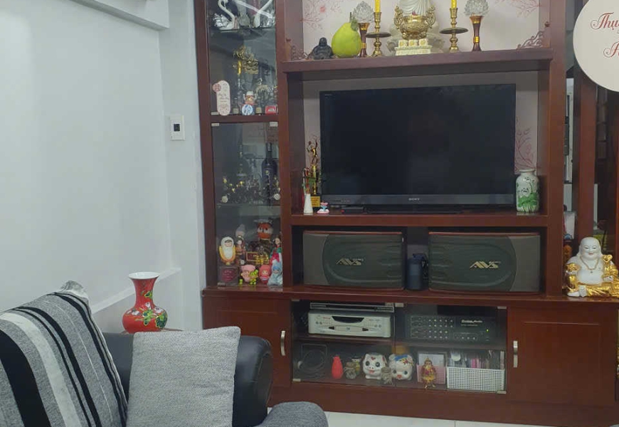 Bán nhà MT đường số lâm văn bền