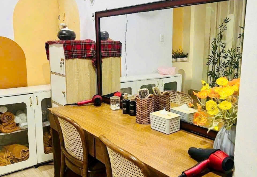 Bán nhà đường số 4, chợ Tân Mỹ