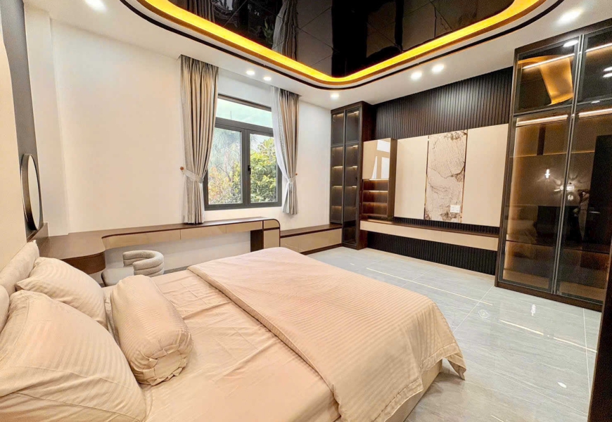 SIÊU PHẨM ĐÃ HOÀN THIỆN CÓ THANG MÁY THỊ TRẤN NHÀ BÈ - CÁCH MT ĐƯỜNG 50M