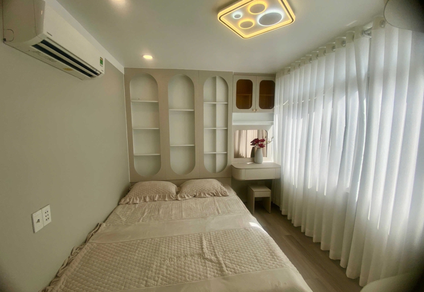 BÁN NHÀ HẺM 3M CÁCH ĐƯỜNG TRẦN VĂN KHÁNH Q7 (15m) thông chợ Tân Thuận