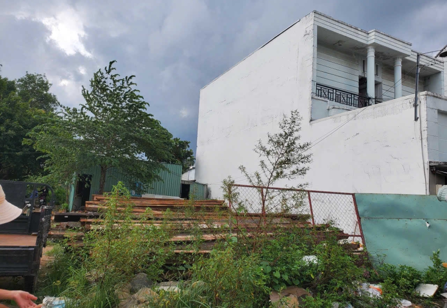 Bán gấp lô đất biệt thự kdc sadeco  phước kiểng, nhà bè Gần Lotte Q7 