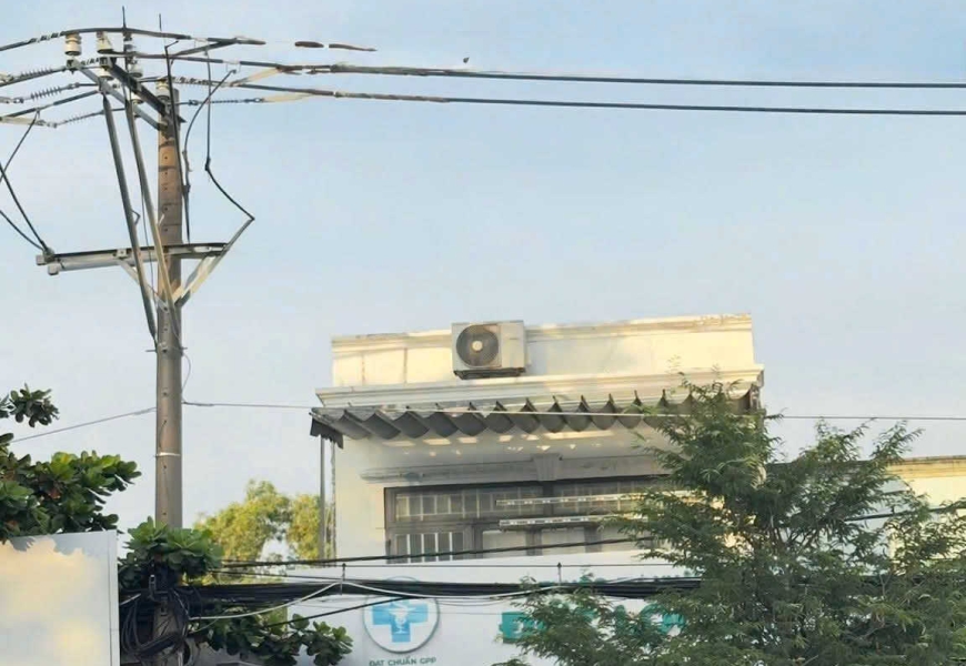 CHO THUÊ NHÀ MẶT TIỀN HUỲNH TẤN PHÁT – GẦN KHO C