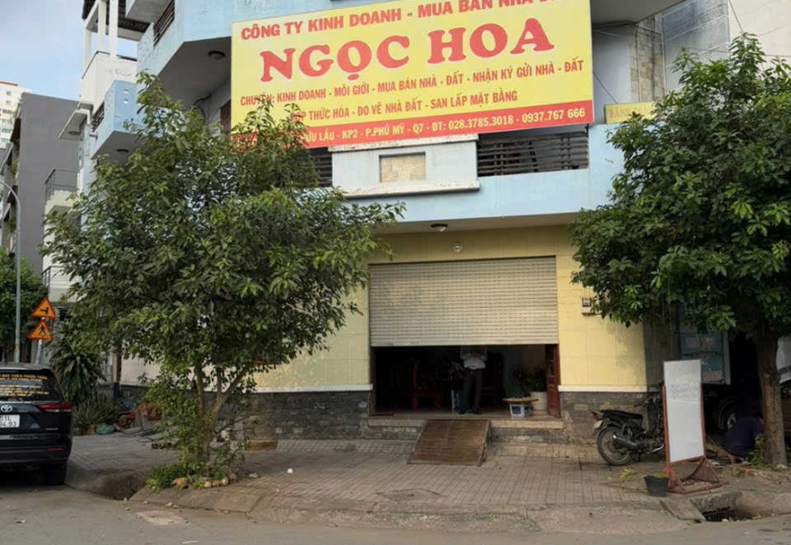 Bán nhà (Quận 7) - Phạm Hữu Lầu Bán nhà khu Phạm Hữu Lầu, phường Tân Mỹ, Quận 7 liền kề Phú Mỹ Hưng