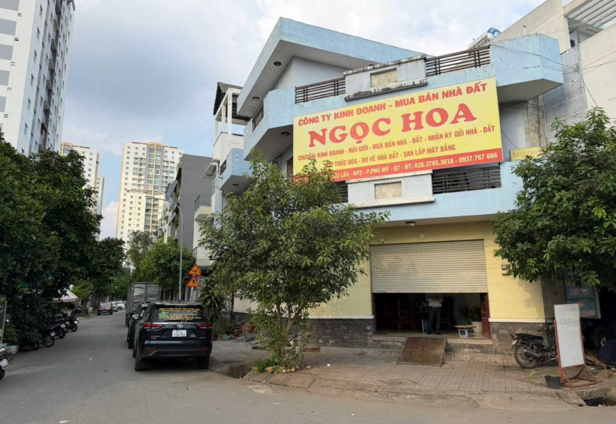 Bán nhà (Quận 7) - Phạm Hữu Lầu Bán nhà khu Phạm Hữu Lầu, phường Tân Mỹ, Quận 7 liền kề Phú Mỹ Hưng