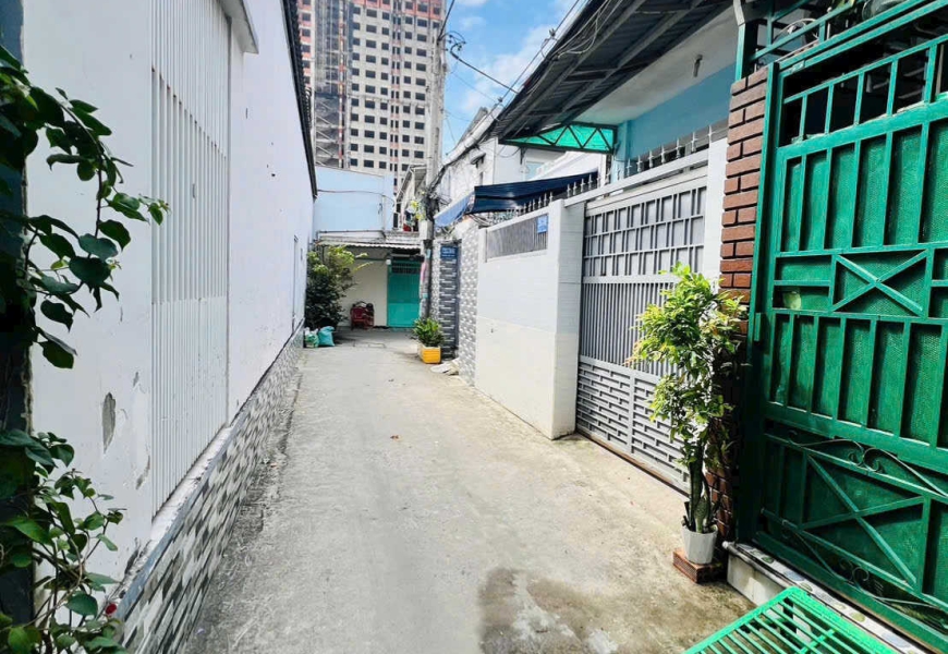 BÁN NHÀ GIÁ : 5 TỶ 990 TL CHÍNH CHỦ   CHÍNH CHỦ CẦN BÁN NHÀ SỔ HỒNG RIÊNG 1247THÔNG 1225 -THÔNG 1283 ĐƯỜNG HUỲNH TẤN PHÁT - PHÚ THUẬN- QUẬN 7