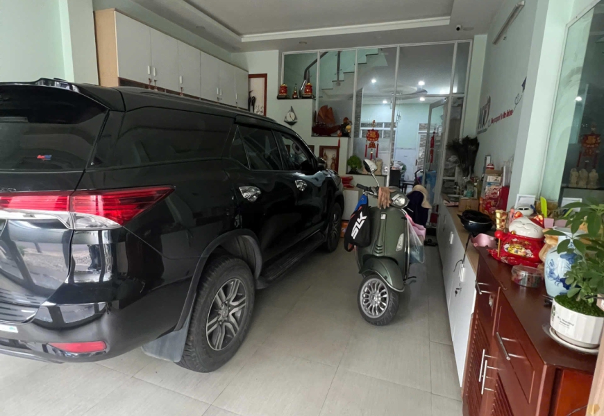 0914020039 EM DUNG Cho thuê nhà nguyên căn mặt tiền đường số 79 - Kinh doanh đa ngành nghề