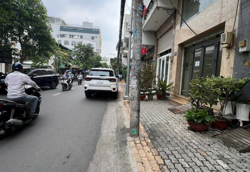 0914020039 EM DUNG Cho thuê nhà nguyên căn mặt tiền đường số 79 - Kinh doanh đa ngành nghề