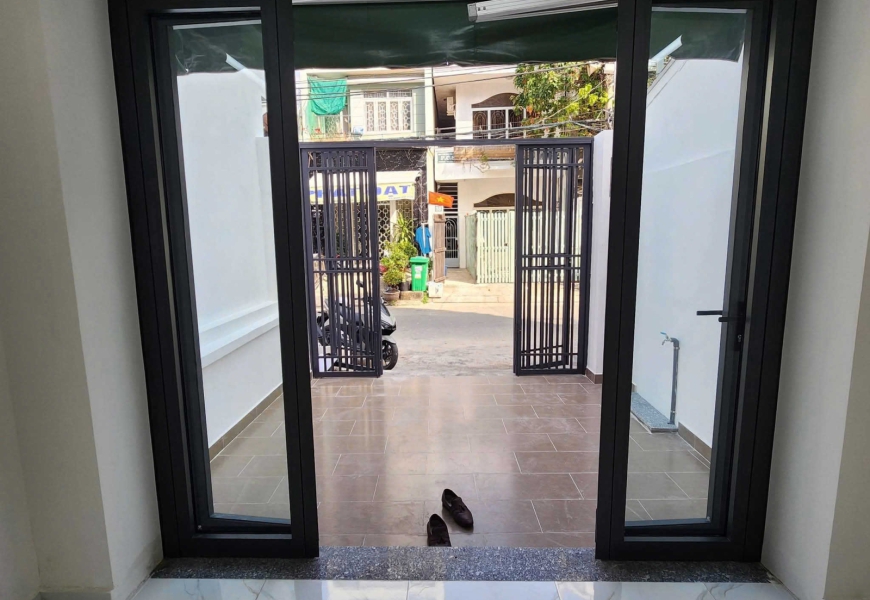 CHO THUÊ NHÀ MẶT TIỀN ĐƯỜNG SỐ 45 QUẬN 7 Ngay Lâm Văn Bền