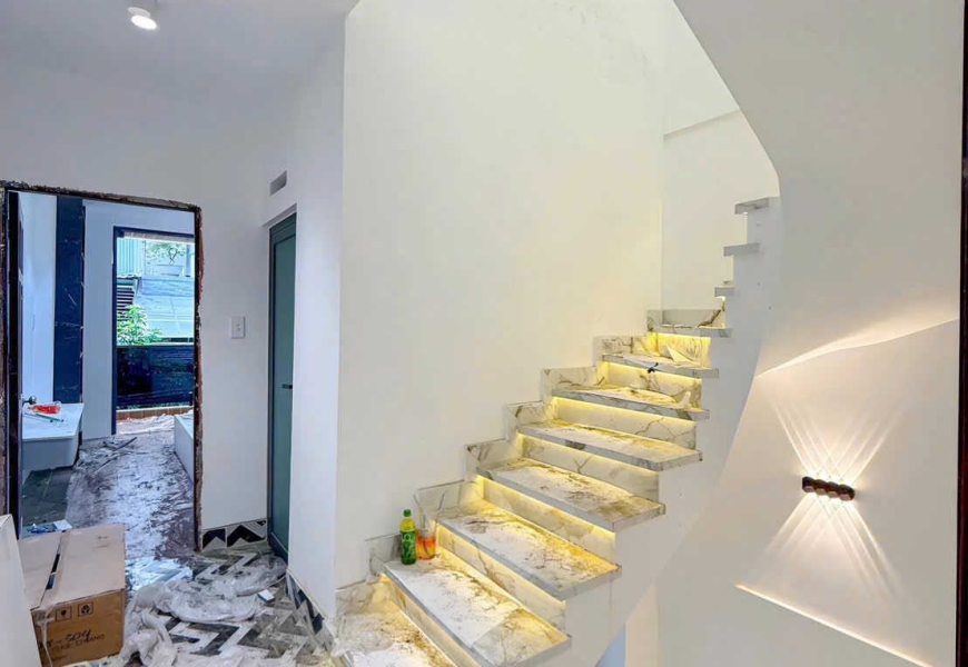 Bán Nhà Mặt Tiền Kinh Doanh Hẻm 160/157B Thông Hẻm 88 Nguyễn Văn Quỳ, Quận 7