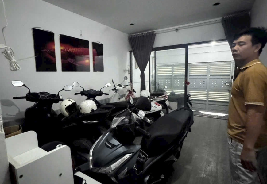 Bán nhà hẻm 283 huỳnh tấn phát Quận 7 gần khu chế xuất tân thuận