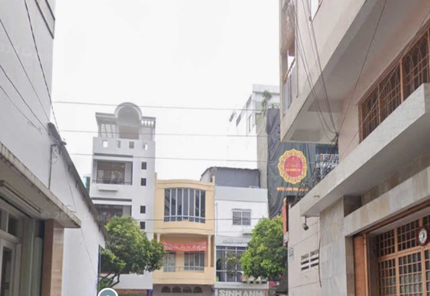 Bán Nhà Hẻm Rộng 8m,Đường Hùng Vương.Quận 10, TPHCM