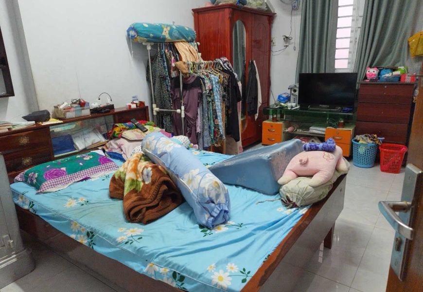 Ngộp bank từ 28 tỷ còn 16 tỷ 9 Biệt thự vườn khu Bộ Công an nguyễn Văn Quỳ Q.7