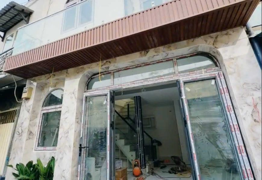 GIÁ : 4TỶ2 90 TL CHÍNH CHỦ  NHÀ MỚI TINH - TẶNG FUll NỘI THẤT   CHÍNH CHỦ CẦN BÁN NHÀ SỔ HỒNG RIÊNG 1247THÔNG 1225 -THÔNG 1283 ĐƯỜNG HUỲNH TẤN PHÁT - PHÚ THUẬN- QUẬN 7