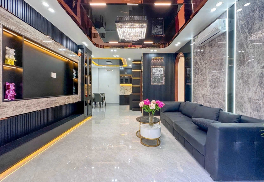 BÁN NHÀ ĐẸP SỔ HỒNG RIÊNG HẺM 1834 LÔ NHÌ CÁCH HUỲNH TẤN PHÁT - 10M