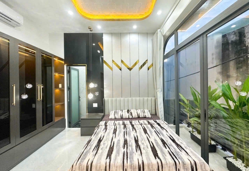 BÁN NHÀ ĐẸP SỔ HỒNG RIÊNG HẺM 1834 LÔ NHÌ CÁCH HUỲNH TẤN PHÁT - 10M