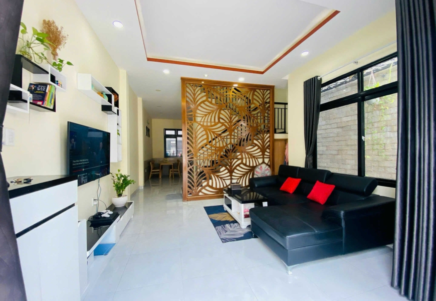 0914020039 em dung Cho thuê nhà nguyên căn hẻm 160 Nguyễn Văn Quỳ Quận 7