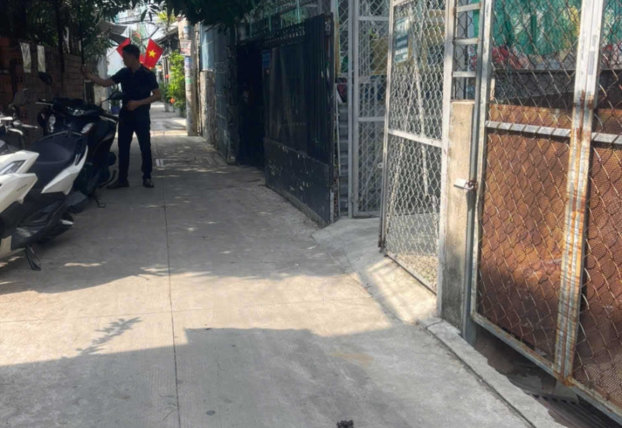 BÁN DÃY NHÀ TRỌ 2 MẶT TIỀN – HẺM 1225 HUỲNH TẤN PHÁT, PHÚ THUẬN, Q.7