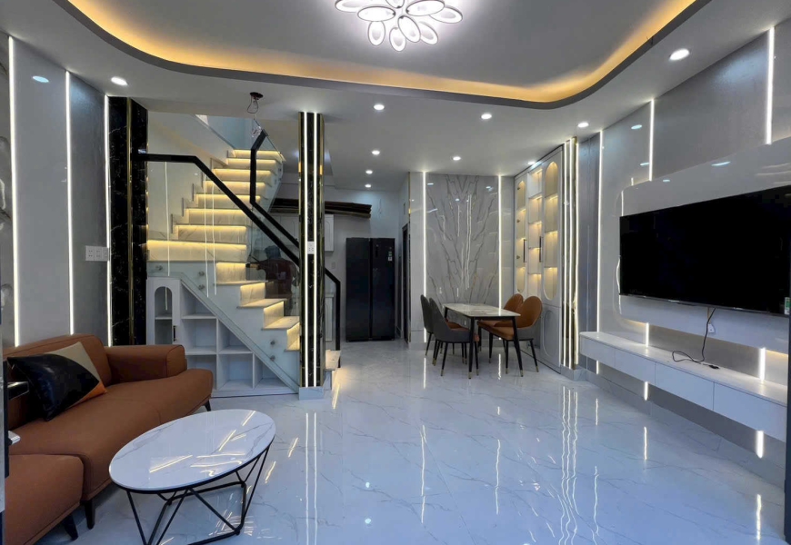 GIÁ : 4TỶ2 90 TL CHÍNH CHỦ  NHÀ MỚI TINH - TẶNG FUll NỘI THẤT   CHÍNH CHỦ CẦN BÁN NHÀ SỔ HỒNG RIÊNG 1247THÔNG 1225 -THÔNG 1283 ĐƯỜNG HUỲNH TẤN PHÁT - PHÚ THUẬN- QUẬN 7