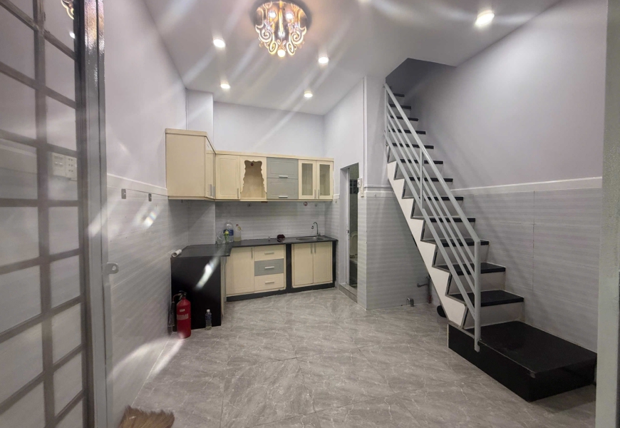 Nhà mới Nhà 3 Tầng TRẦN HƯNG ĐẠO, Q5 cách mặt tiền 80m