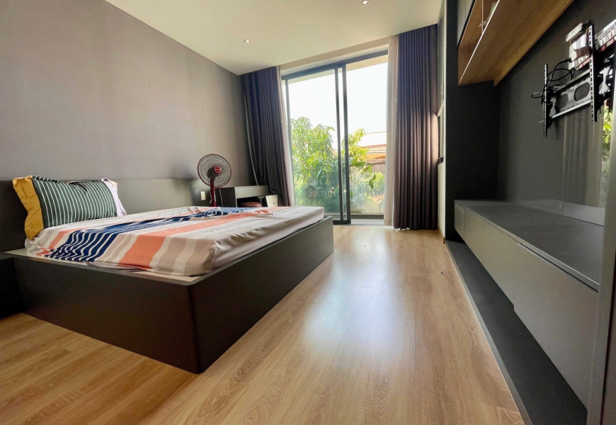 BÁN NHÀ ĐẸP ĐƯỜNG CHUYÊN DÙNG 9, QUẬN 7 - TẶNG FULL NỘI THẤT