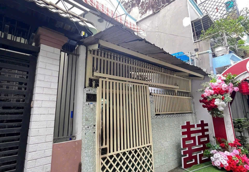 BÁN NHÀ HẺM ĐƯỜNG TRẦN XUÂN SOẠN P. TÂN THUẬN  (Q7 cũ) 