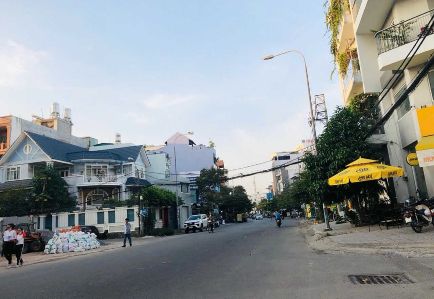 Bán đất MT trục chính đường lớn 25m,khu 793 kiều đàm,phường Tân Hưng,Q7..Giá 95,5 tỷ