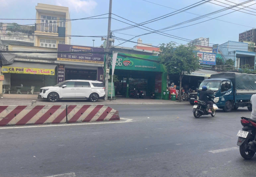 HÀNG HOT – MẶT TIỀN HUỲNH TẤN PHÁT - Quận 7,  Giá đầu tư 150tr/m2 TL