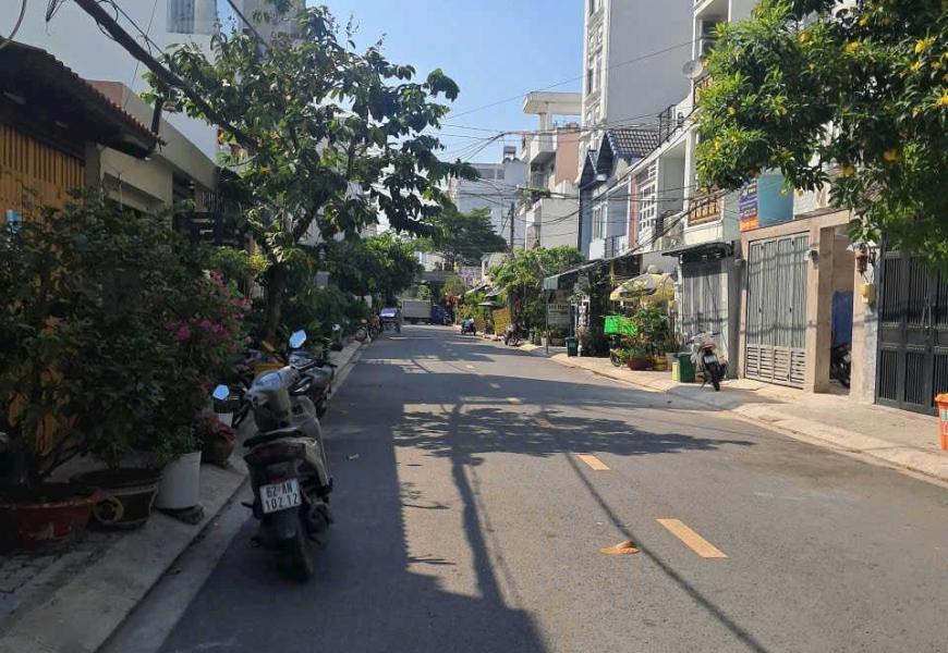 BÁN NHÀ MTKD ĐƯỜNG SỐ 49 TÂN THUẬN Q7