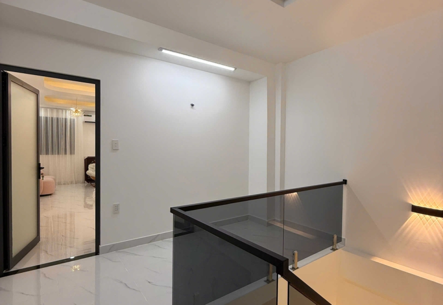 Bán nhà hẻm xe hơi đến nơi 2295/8/19