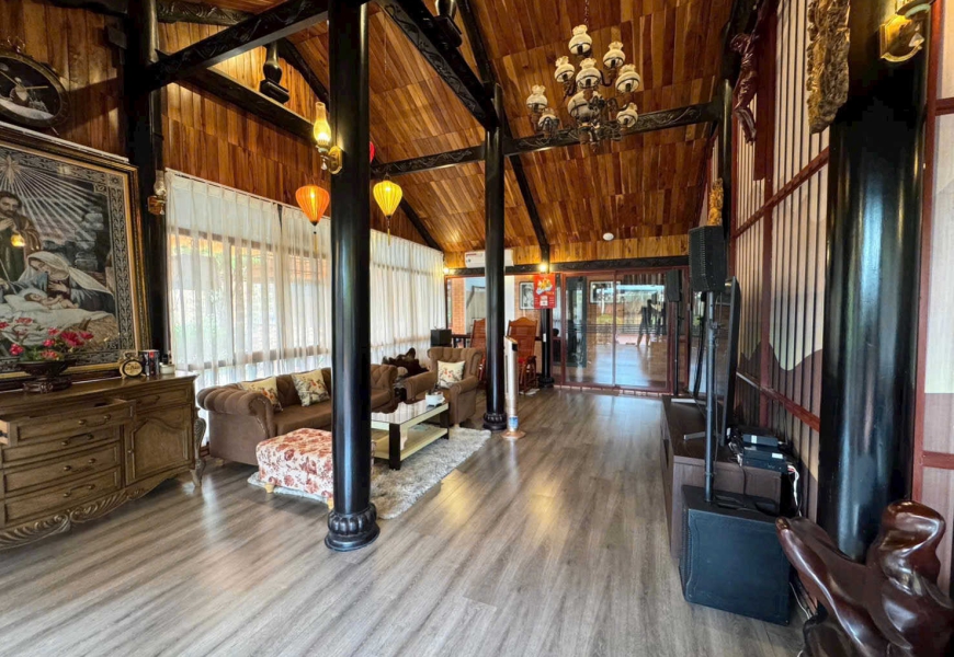 Cho thuê nhà vườn 650m2  KDC Tấn Trường Phú Thuận Quận 7