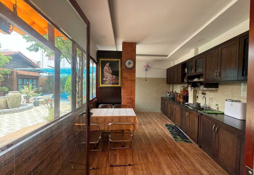 Cho thuê nhà vườn 650m2  KDC Tấn Trường Phú Thuận Quận 7