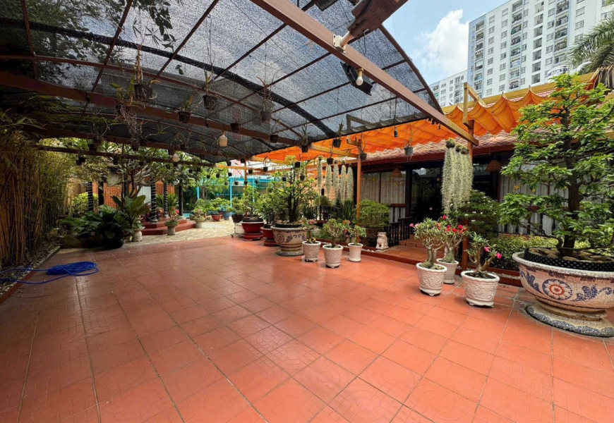 Cho thuê nhà vườn 650m2  KDC Tấn Trường Phú Thuận Quận 7