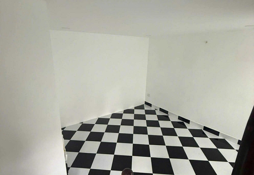 Bán nhà 2 góc mt hẻm 166/ cách mặt đường Huỳnh Tấn Phát vài bước chân